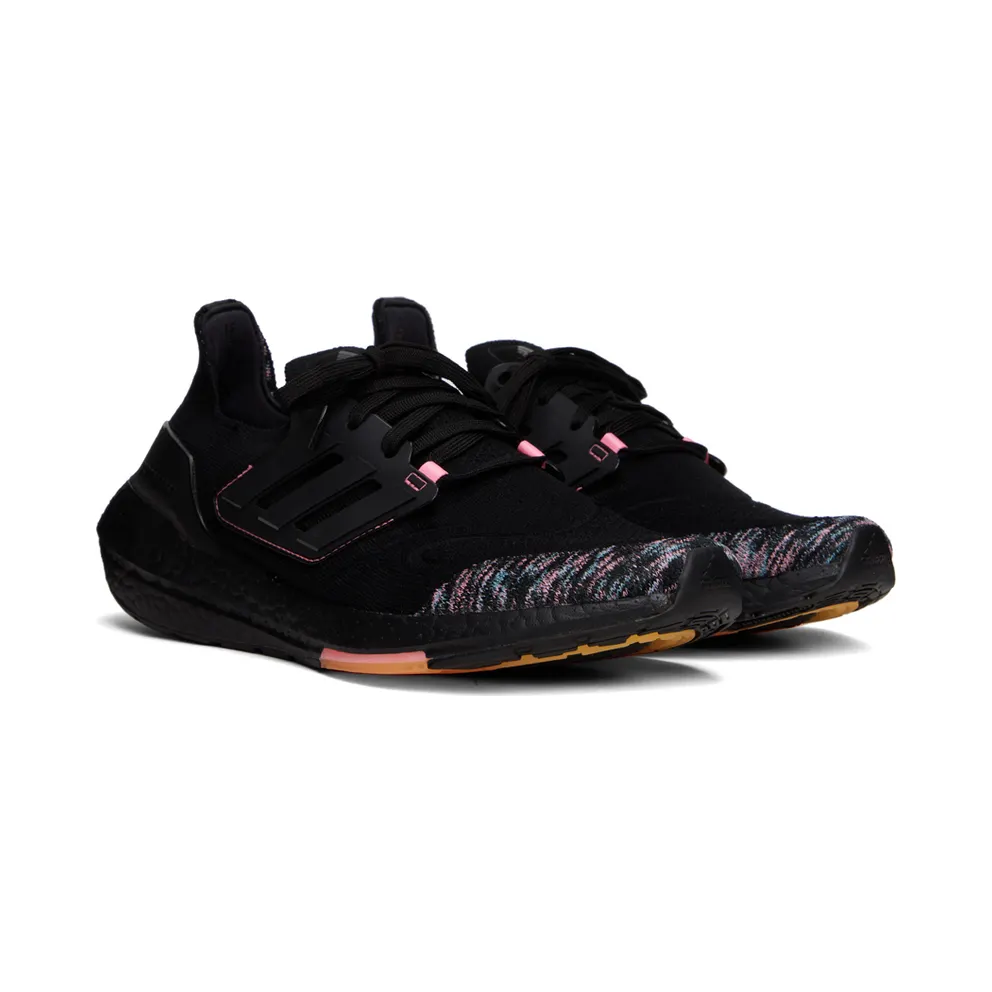 Adidas Ultraboost 22 Core Black / Core Black / Beam Pink (GX5927)