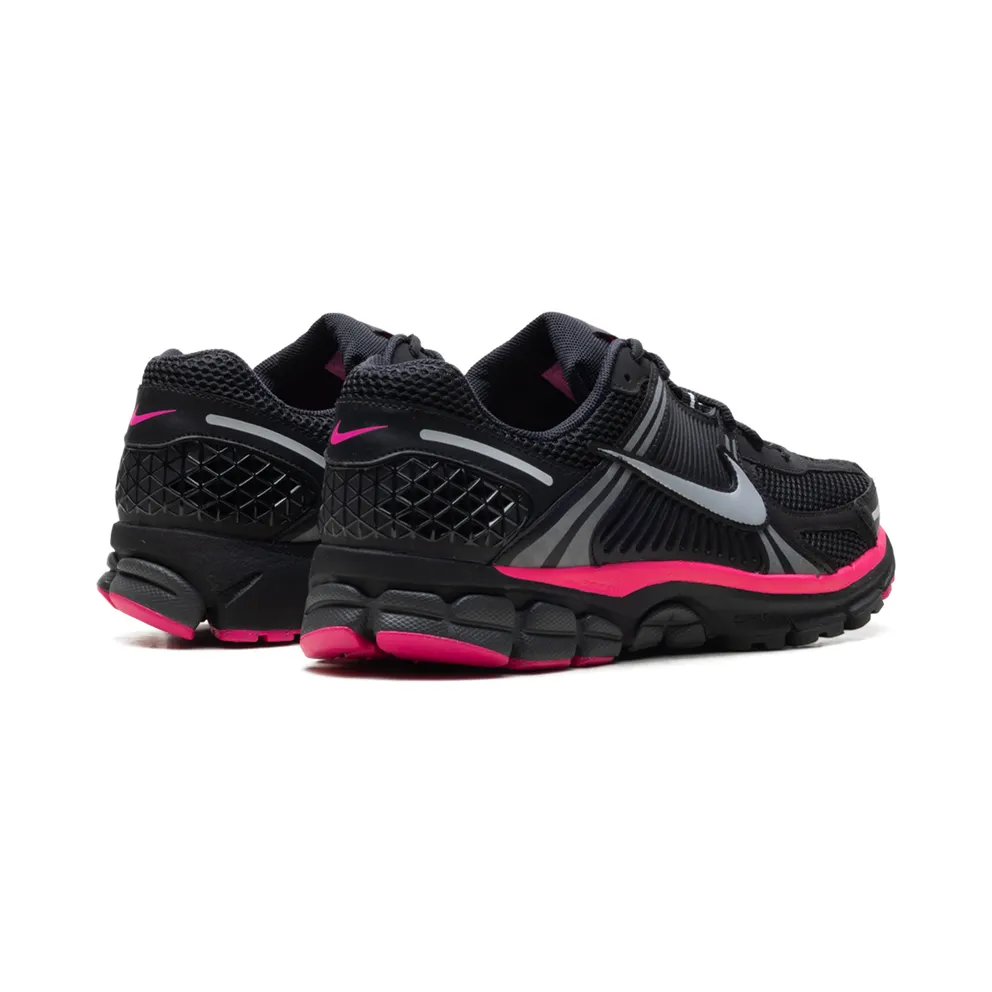Nike Zoom Vomero 5 “Black Pink Blast” (FB9149-004)