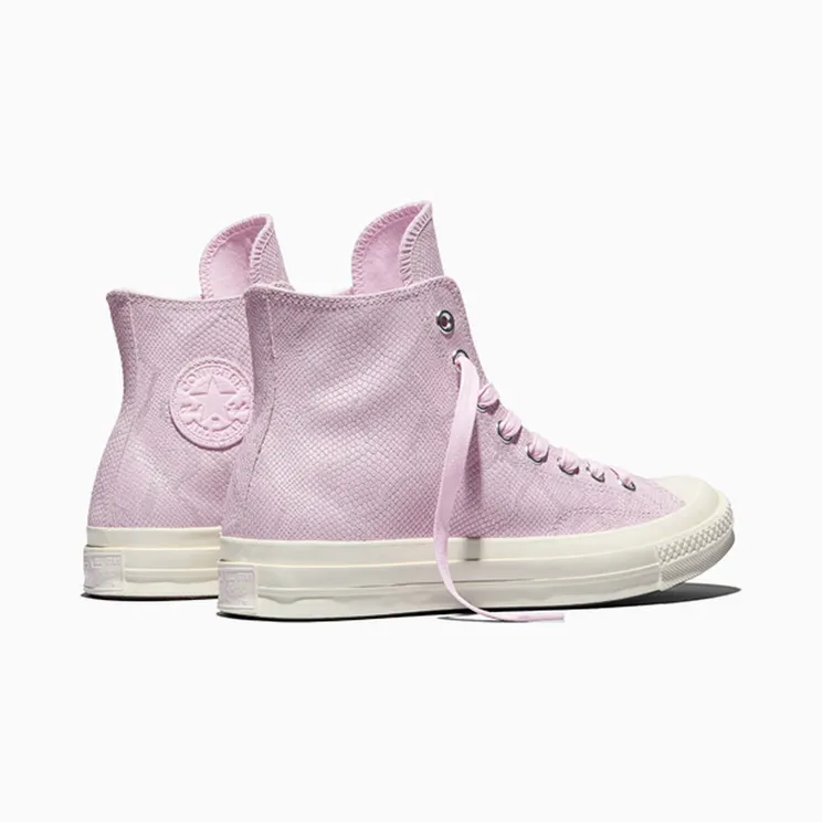 converse-chuck-taylor-all-star A16636C