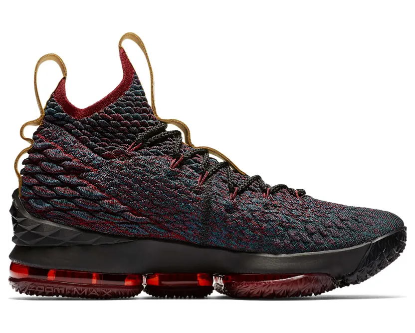 nike-lebron-15 897648-300
