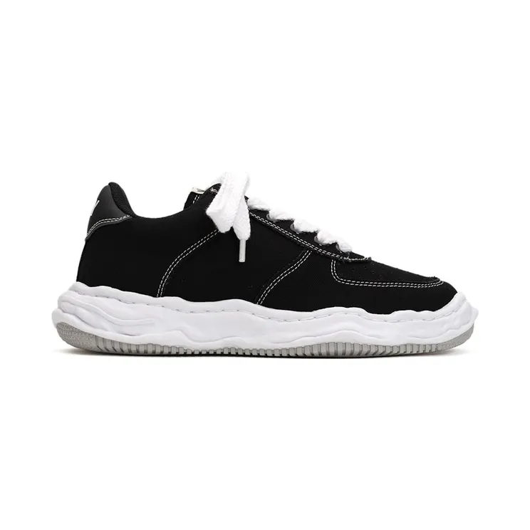 Maison Mihara Yasuhiro Wayne OG Sole Canvas Low Black White (A10FW720-BLACK)