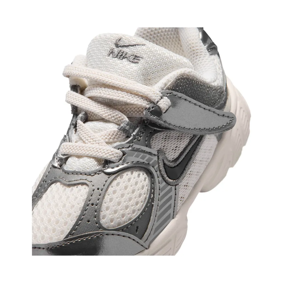 Nike V5 RNR TD “Phantom Pencil Point” (HQ6413-003)