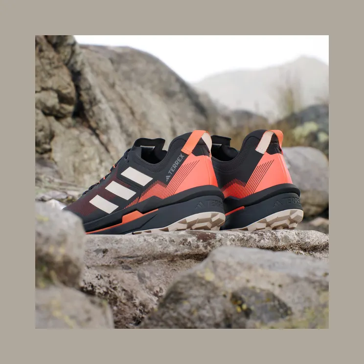 adidas-terrex IE9904