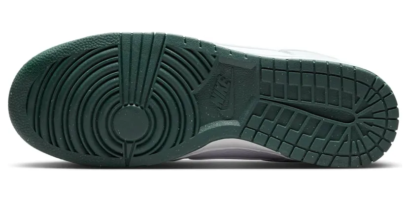 Uit de oude doos: Nike Dunk Low “Vintage Green” (HF2874-001) (2)