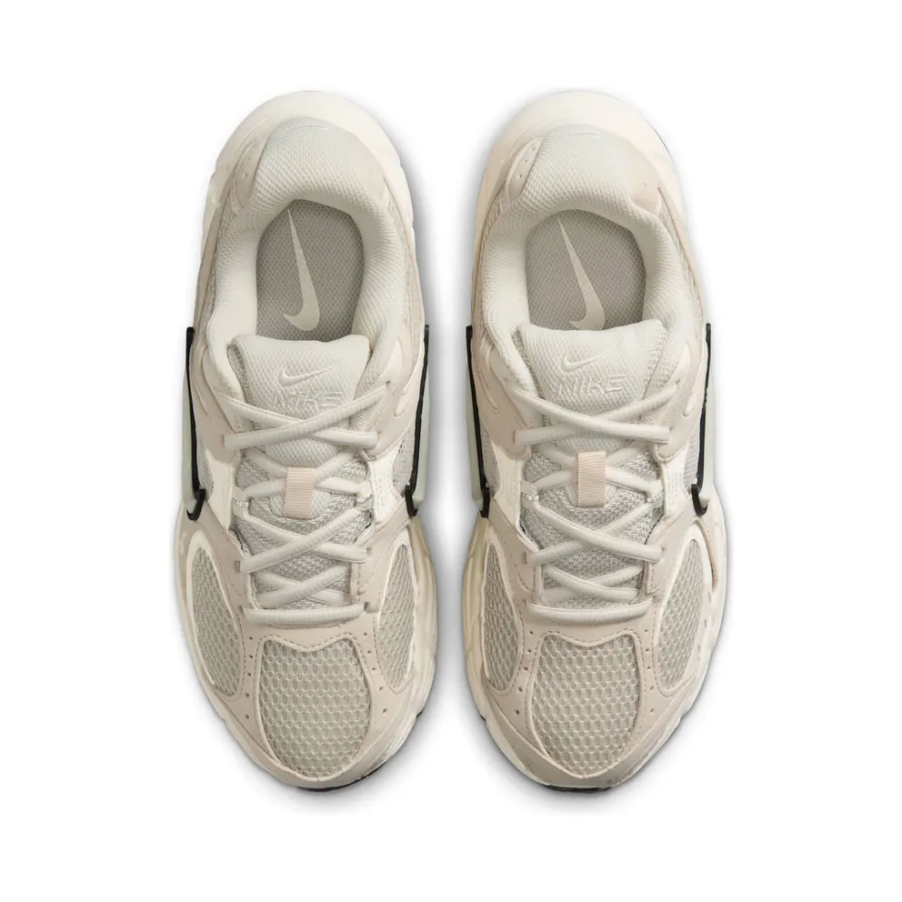 Nike V5 RNR “Light Orewood Brown” (II6294-100)
