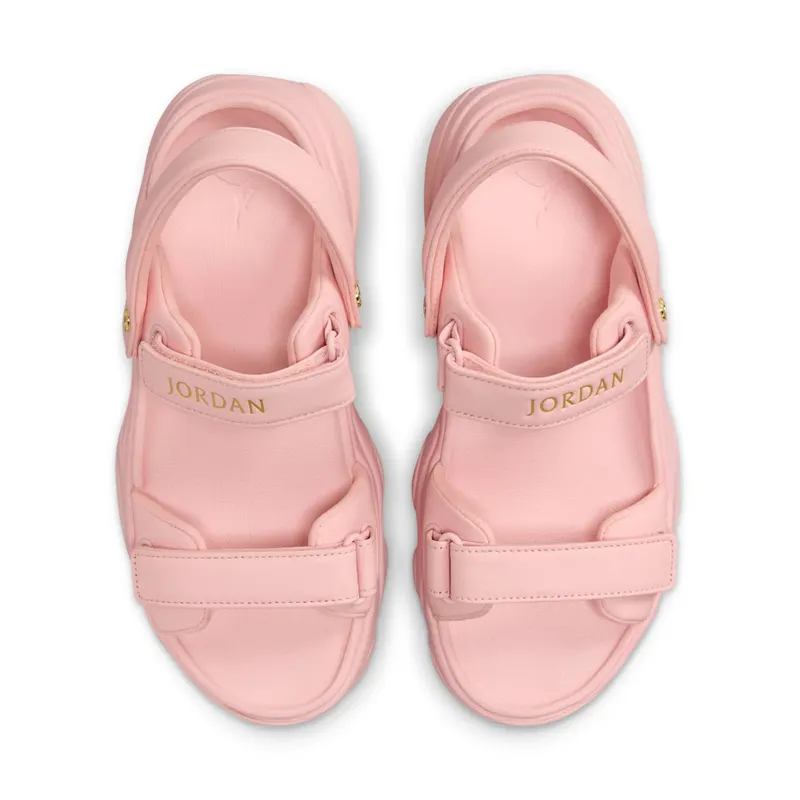 Jordan Deja Legend Pink Metallic Gold (FN5036-600)