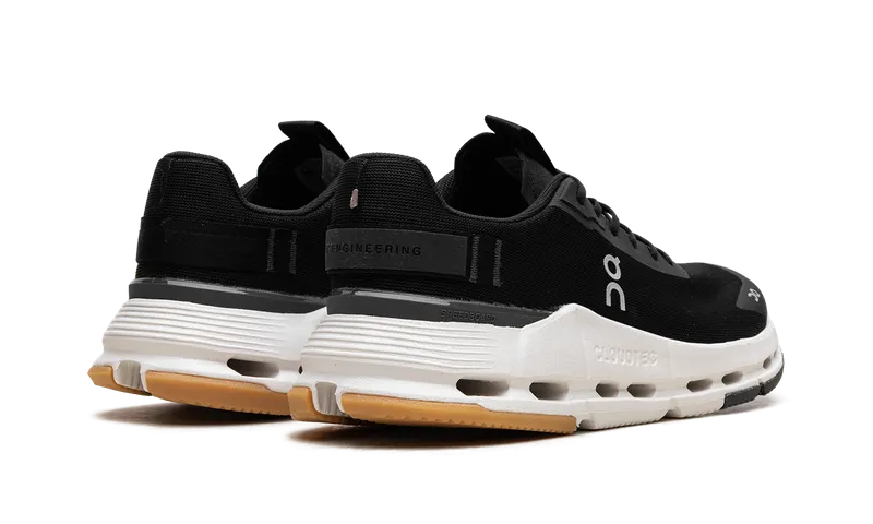 On Running Cloudnova Form 2 “Black Ivory” (3ME30151430)