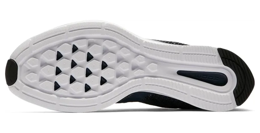 nike-zoom AJ0189-400