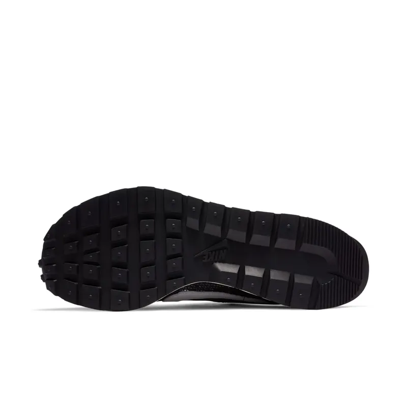 Nike Vaporwaffle sacai Black White Black/Summit White-Pure Platinum (CV1363-001)