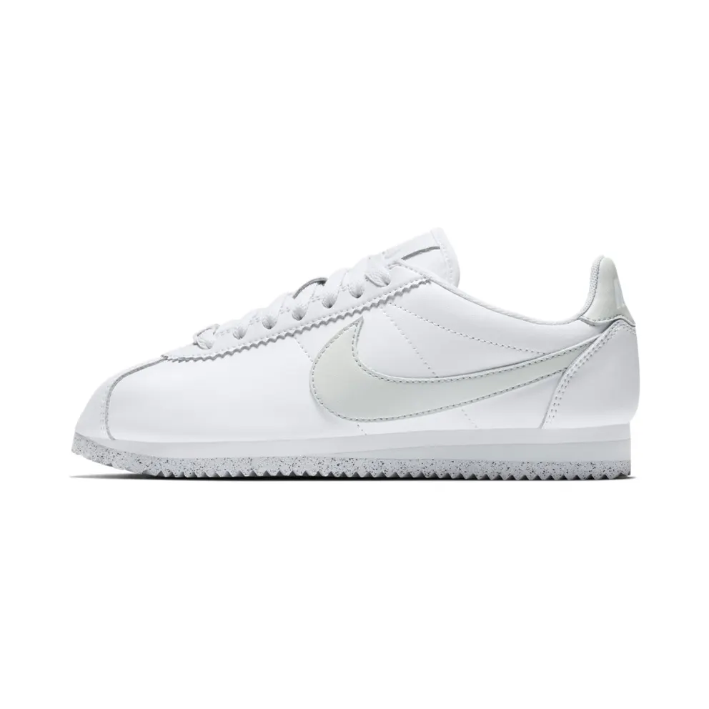 Nike Classic Cortez Flyleather White Light Silver (W) White/Light Silver-White (AR4874-100)