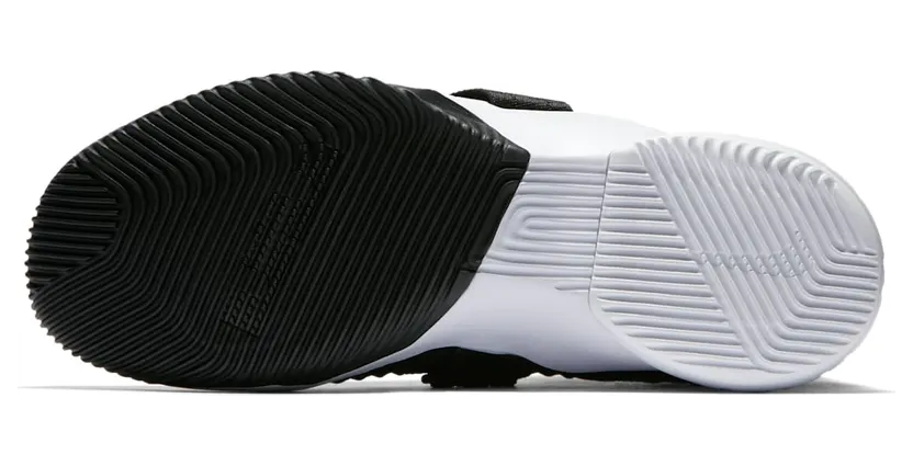 nike-lebron AO2609-001
