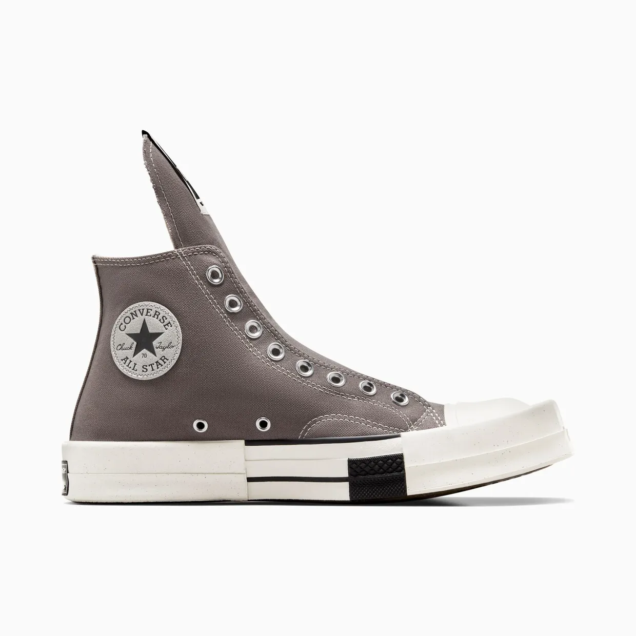 converse-chuck-taylor-all-star A03938C