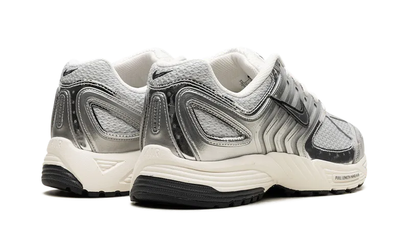 Nike Air Pegasus 2K5 “Chrome” (HJ7310-025)