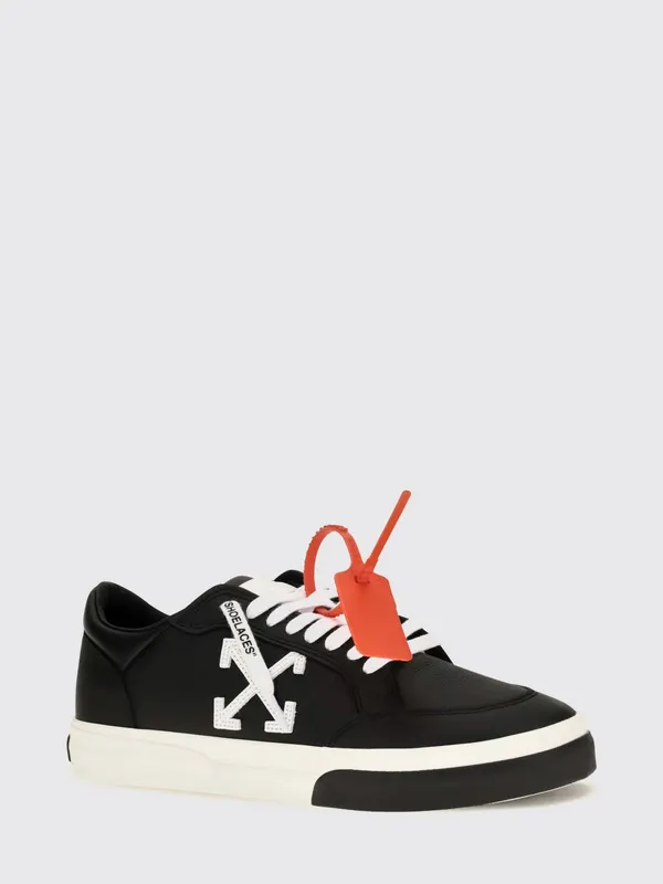 Off-White Vulcanized Grained Calfskin with Arrow Logo Black (M293C9L0021001)