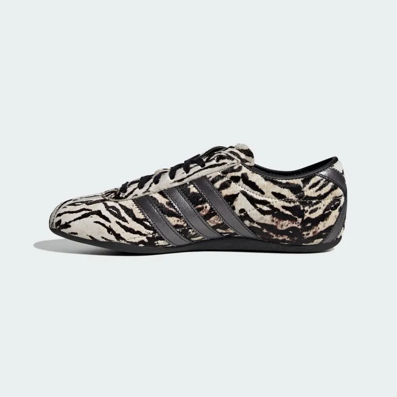 Adidas TOKYO Off White / Core Black / Wonder White “Zebra” (KI4173)