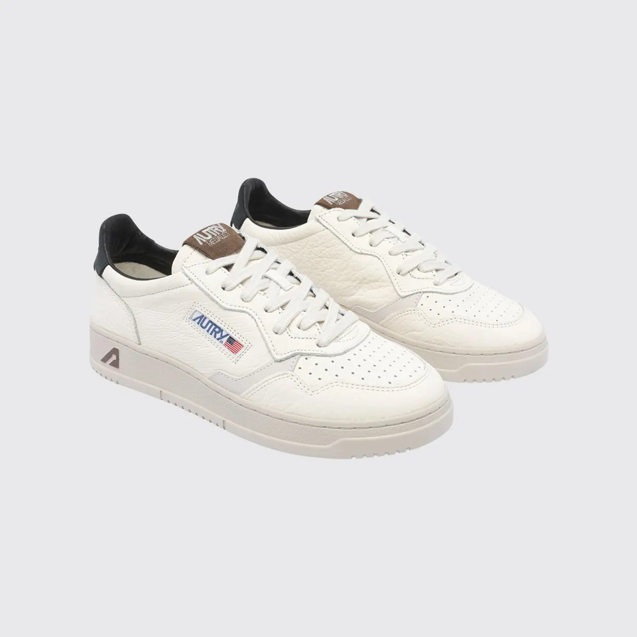 Autry Medalist Low Two-Tone Calfskin and Suede Trainers White 2 (AULMLE15)