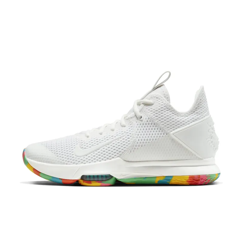 LeBron Witness 4 – White