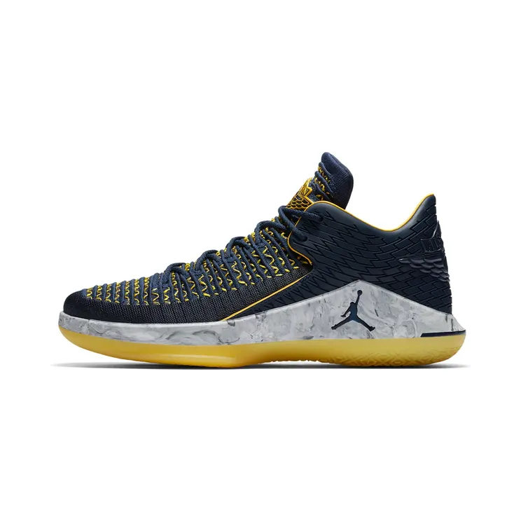 Jordan XXXII Low Michigan