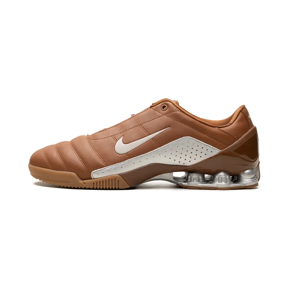 Nike Total 90 Shox Magia “Pecan / Metallic Silver” (IO9300-200)