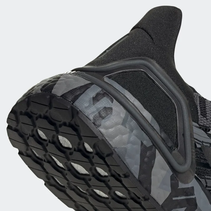 adidas Ultra Boost 20 Geometric Black Grey Core Black/Core Black/Grey Four (FV8329)