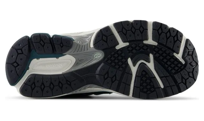new-balance-2002r PC2002FG