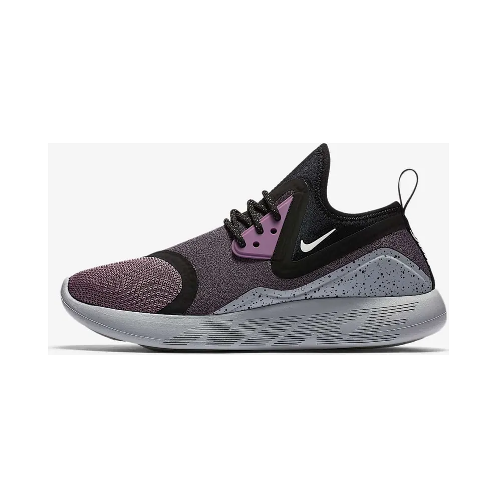 Nike LunarCharge Essential “Violet Dust / Wolf Grey / Volt / White” (923620-500)
