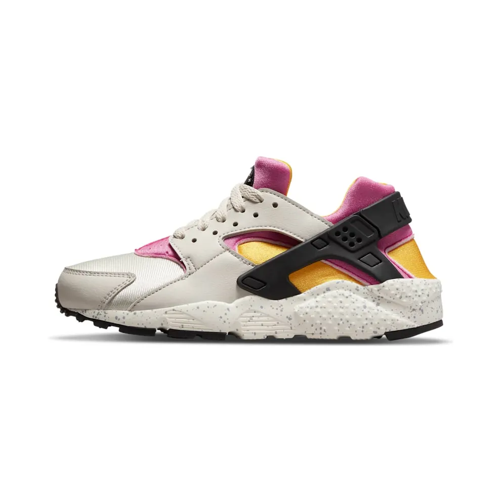 Grade School Nike Huarache Run “LIGHT PONE PINK” (654275-043)