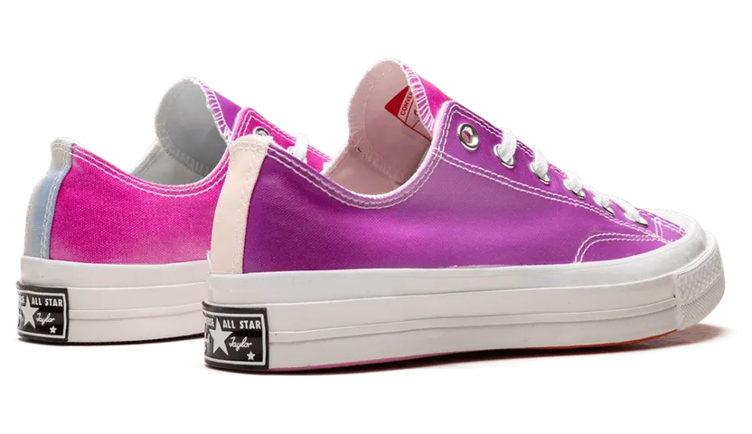 converse-chuck-taylor-all-star 166599C