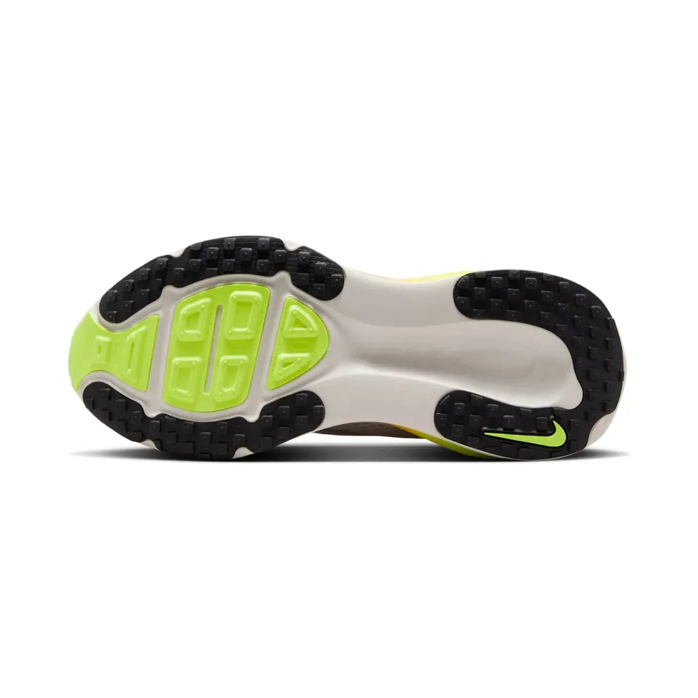 Nike Vomero 18 “Phantom Light Wild Mango Volt” (HM6804-002)