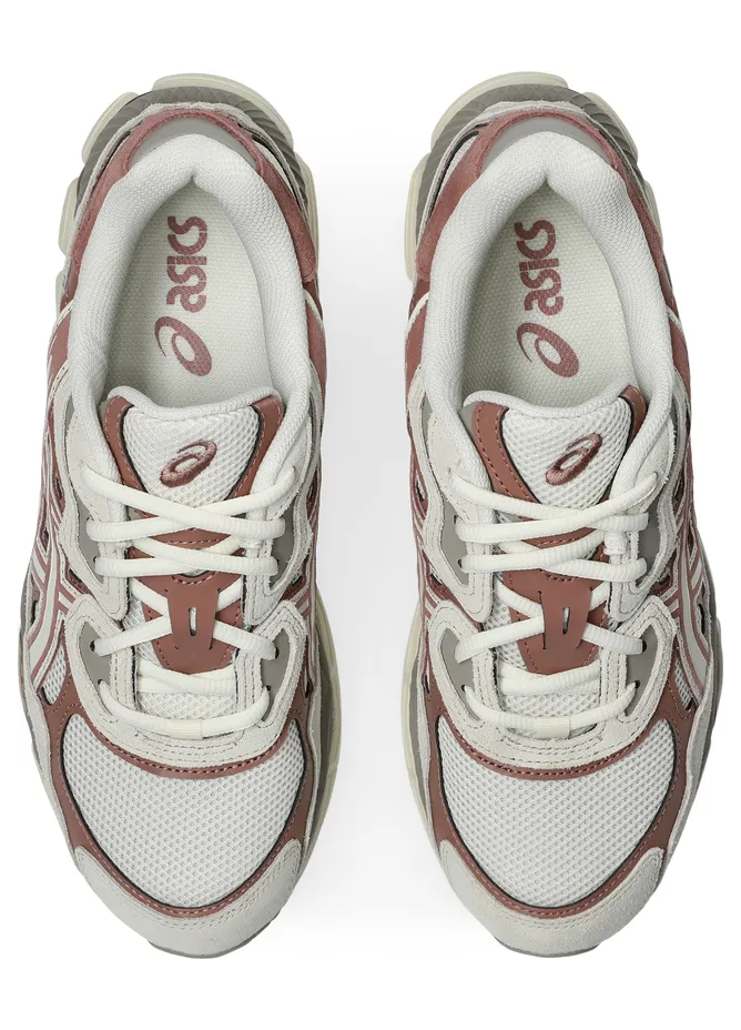 ASICS GEL-NYC “Cream / Umeboshi”: een zachte kleurstelling die verrassend makkelijk werkt (6)