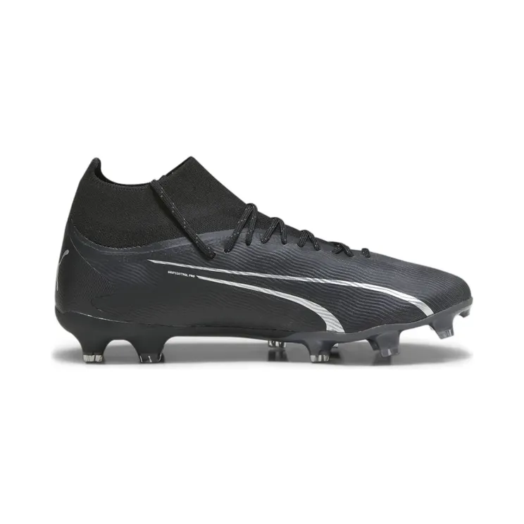 Puma Ultra Pro FG/AG “Black ½ EU / 10 UK” (107422002)