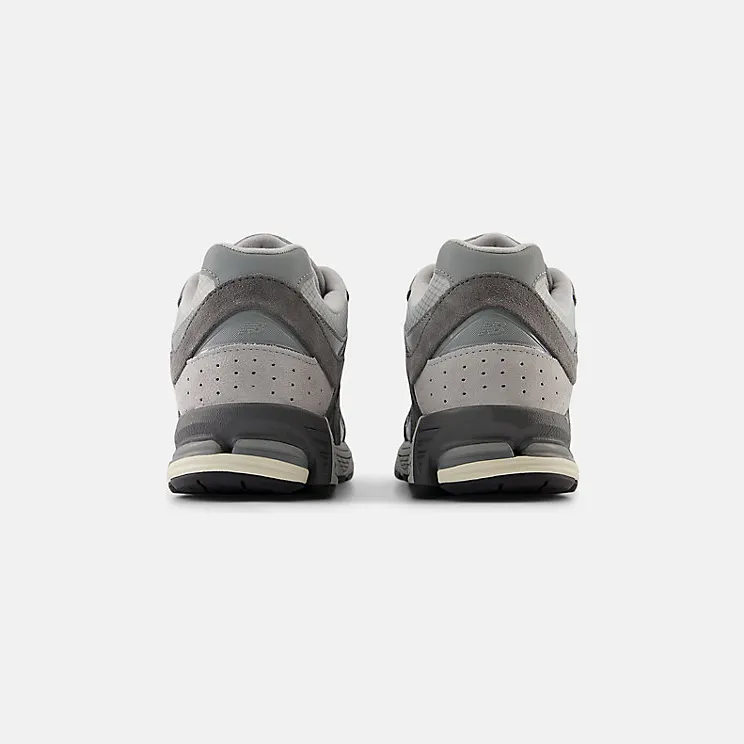 new-balance-2002r U2002RTF