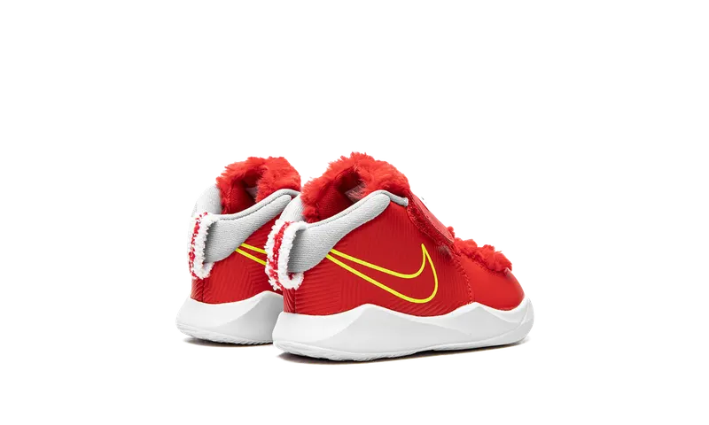 Nike Team Hustle D 9 Lil TD “Chile Red” (CT4066-600)
