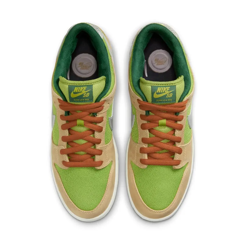 Nike SB Dunk Low “Escargot” (FQ7585-200)