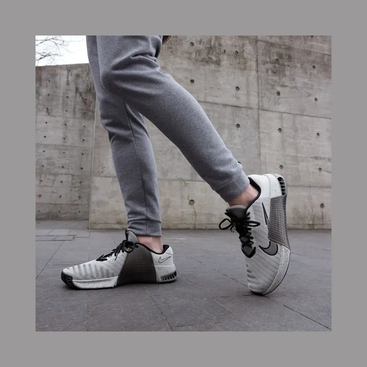 nike-metcon DZ2617-004