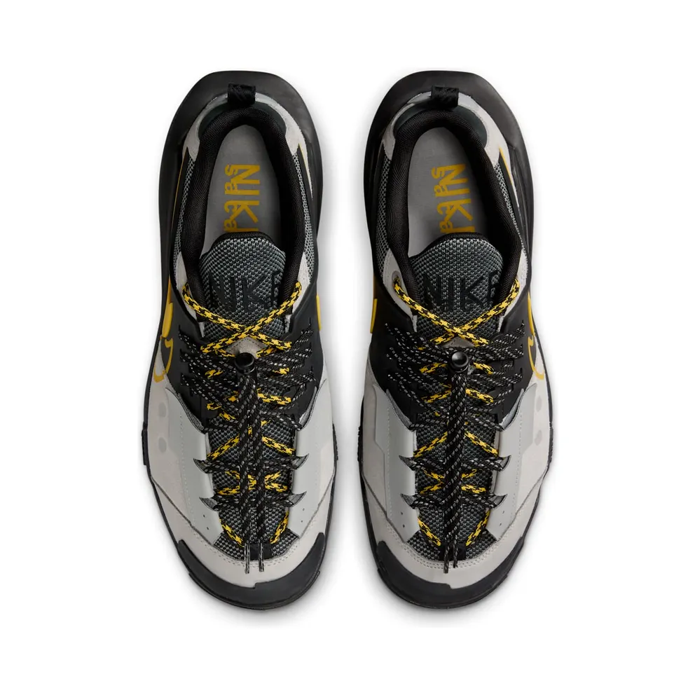 Nike Zegamadome SP “sacai – Matte Silver Yellow” (HQ8618-002)