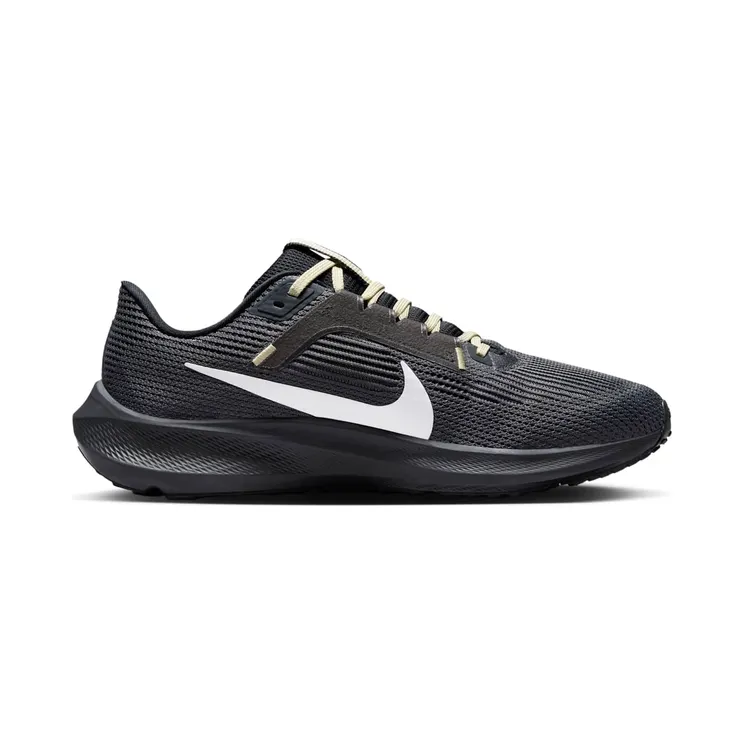 nike-team DZ5996-001