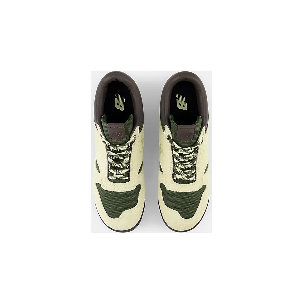 New Balance Rainier Morel (UALGSCG)