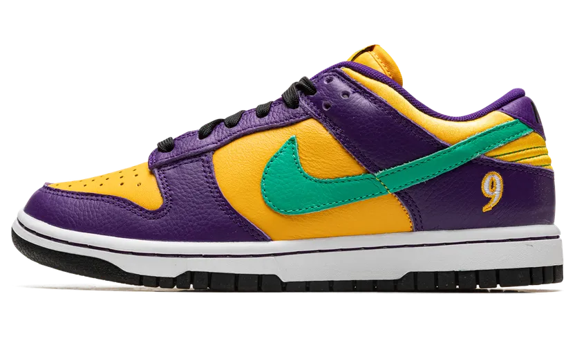 Nike DUNK LOW “Lisa Leslie” (DO9581-500)
