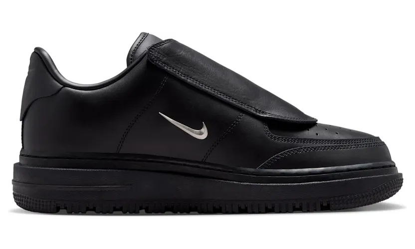 nike-air-force JA3822-010
