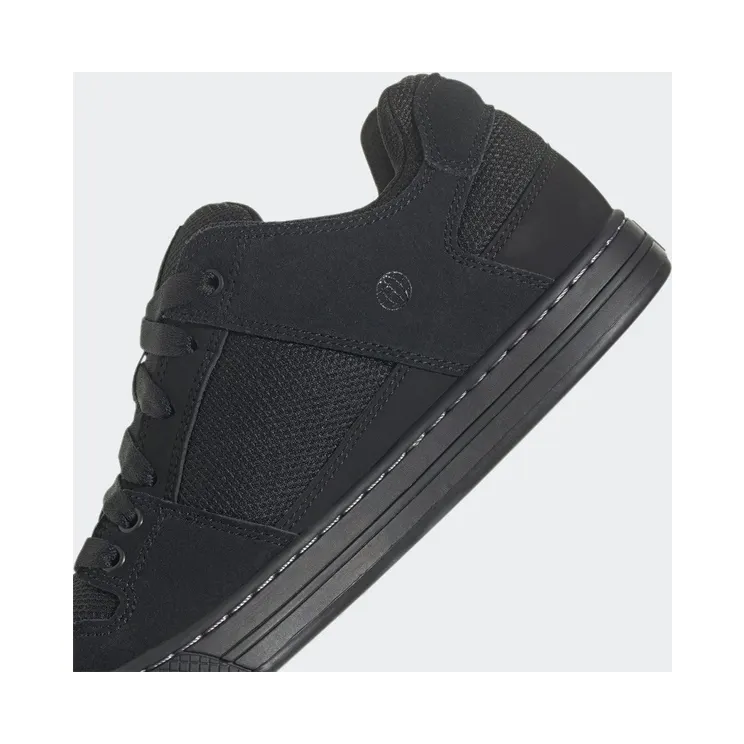 adidas-five-ten HP9939