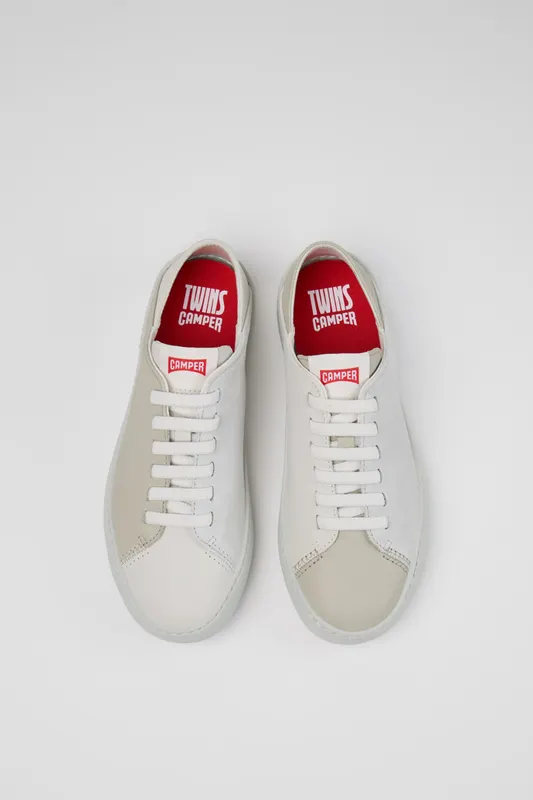 Camper Twins with logodetail – Beige (K201670009)