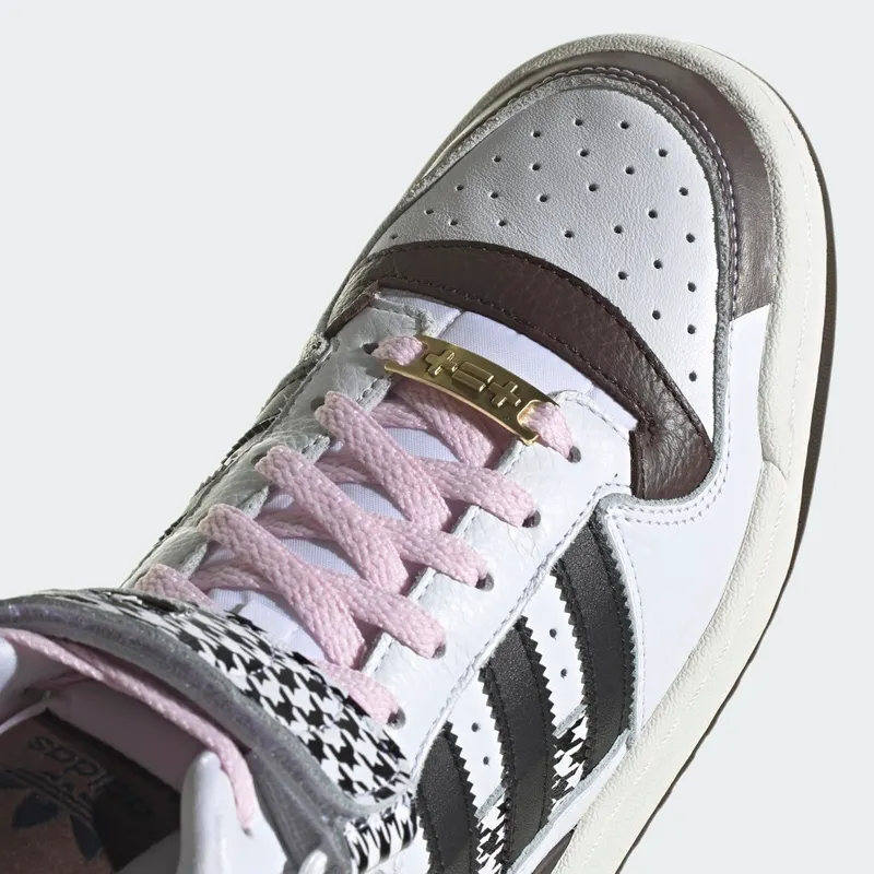 Adidas Forum Mid Cloud White / Core Black / Dark Brown (FZ6587)