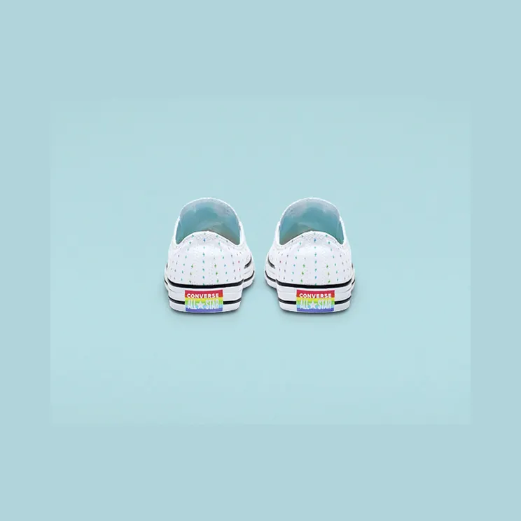 converse-chuck-taylor-all-star 165717C