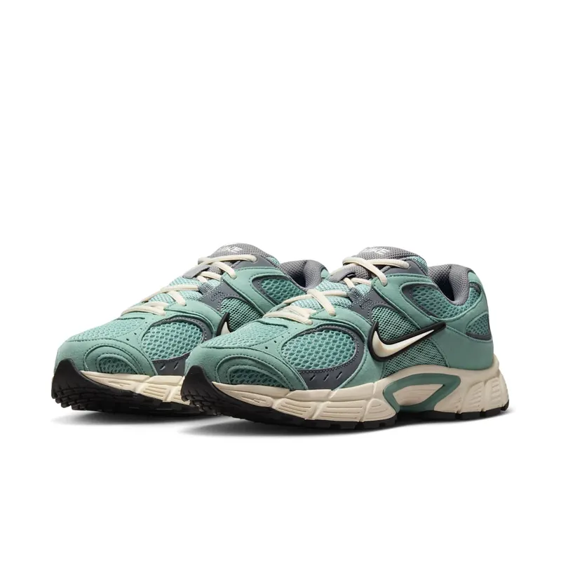 Nike V5 RNR “Cannon / Pale Ivory” (II6294-001)