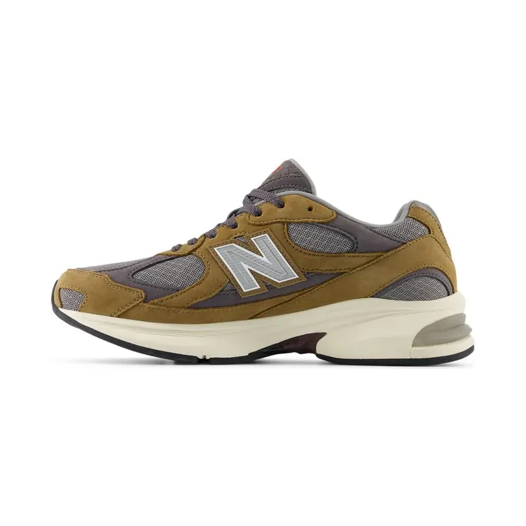 new-balance-2010 U201020Q