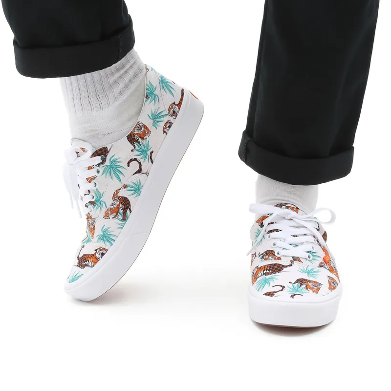 VANS Vans X Project Cat Comfycush Era Shoes White (VN0A5DYB9KC)