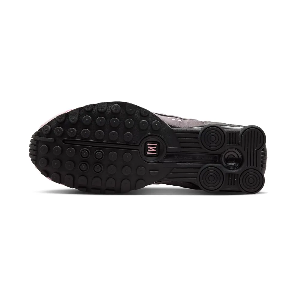 Nike Shox R4 “Sakura” (IB8872-600)