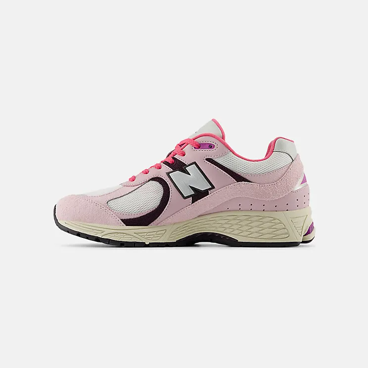 new-balance-2002r U2002RTB