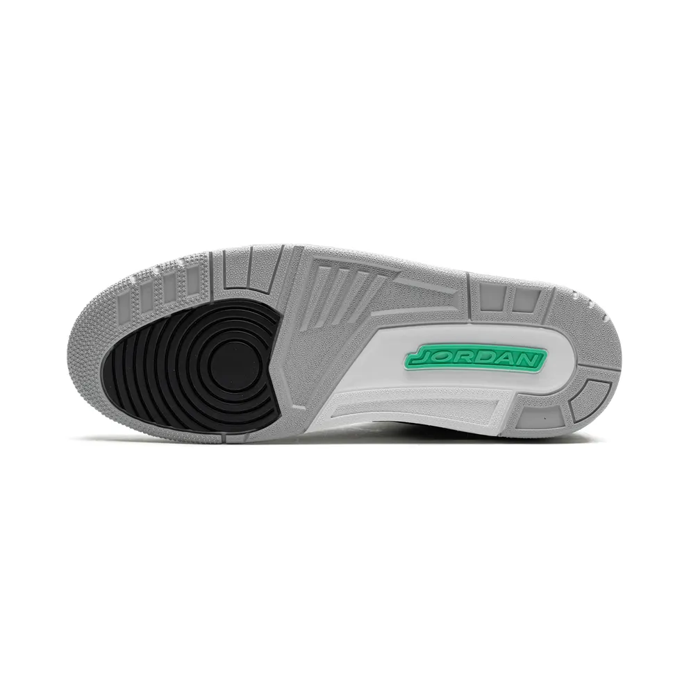 Air Jordan 3 Retro “Green Glow” (CT8532-031)